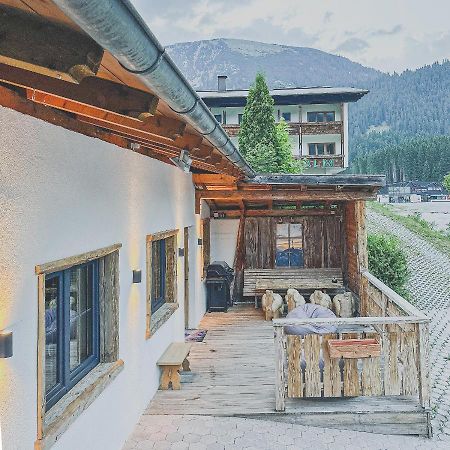 Chalet Schwarz 贝旺 外观 照片
