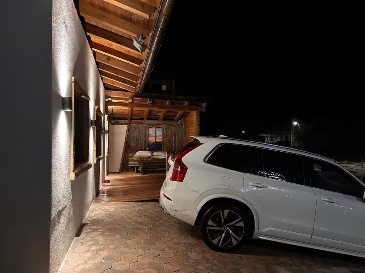 Chalet Schwarz 贝旺 外观 照片
