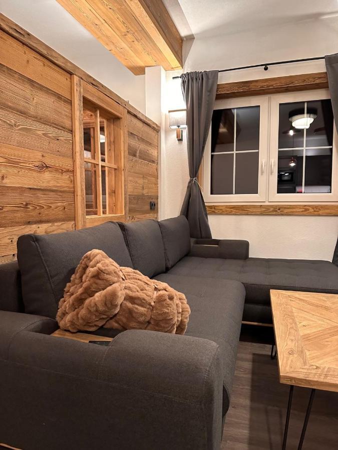 Chalet Schwarz 贝旺 外观 照片