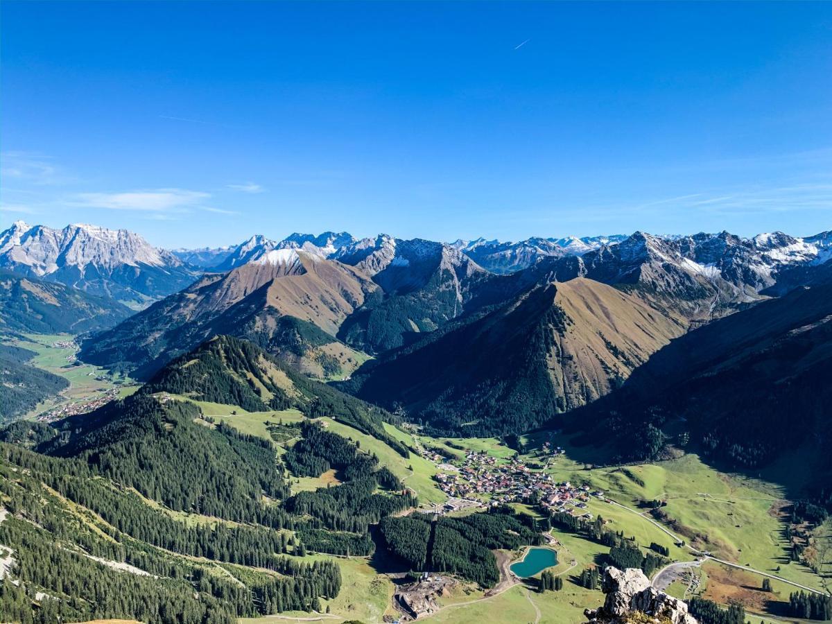 Chalet Schwarz 贝旺 外观 照片